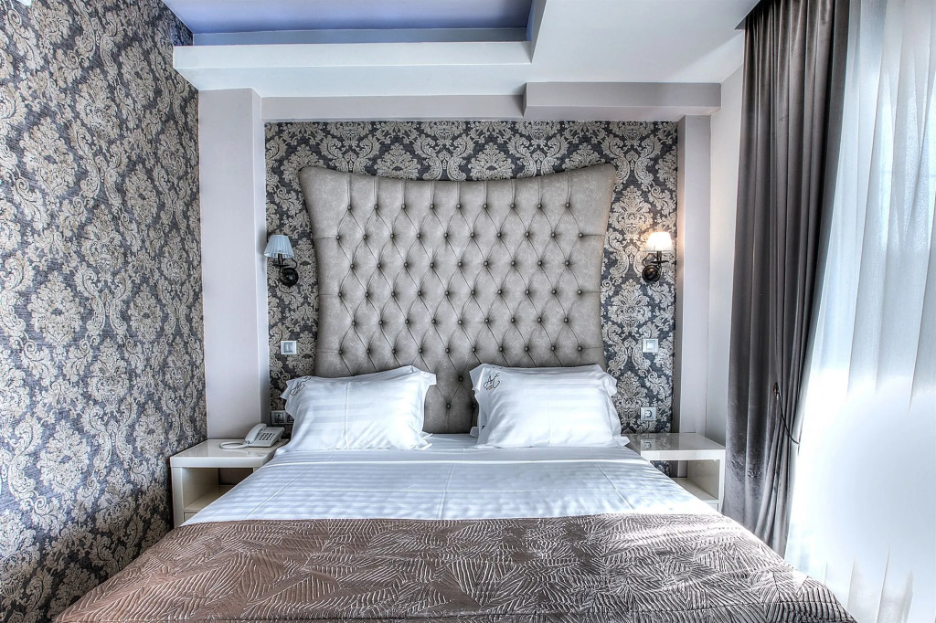 Alpha Luxury Suites