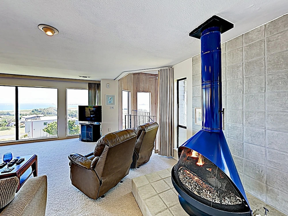 New Listing! Modern Beach Dream W/ Ocean Views Home