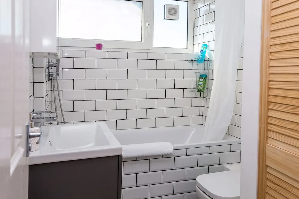 Newly Renovated 2 Bed in Stylish Southwark