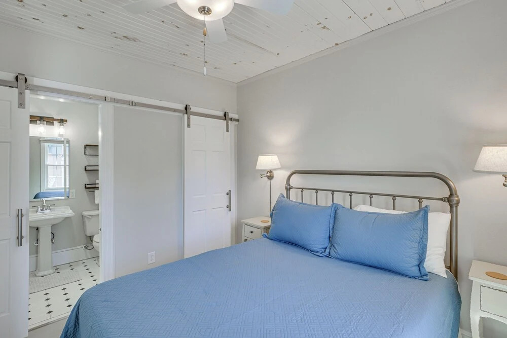 Walkable Main Street Blowing Rock Apartment!