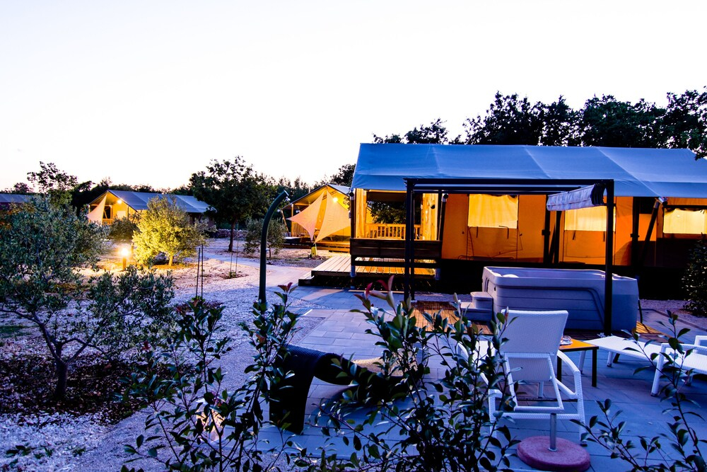 Grande Glamping Camp