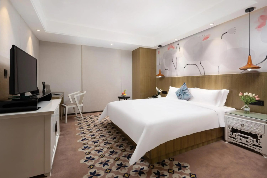 Paco Business Hotel - Longkou West