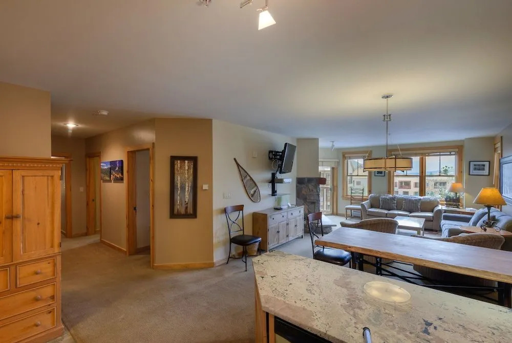 Buffalo Lodge #8370 - 3 Br Condo