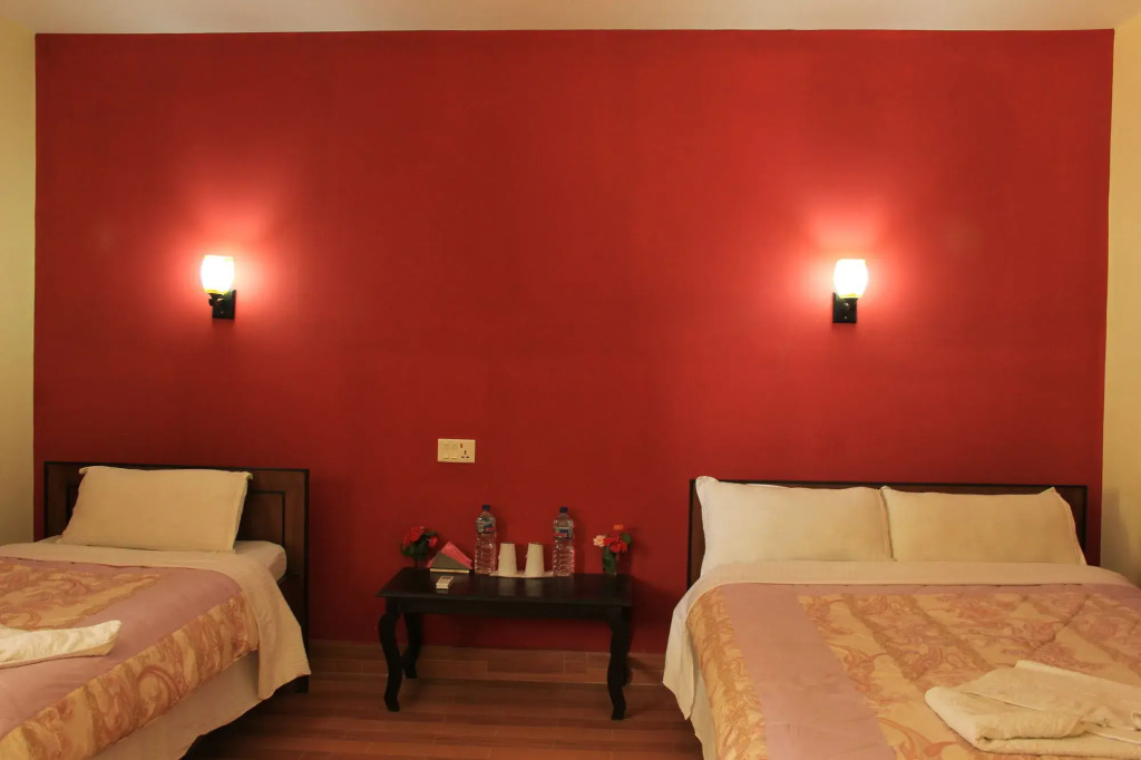 Chitwan Safari Resort