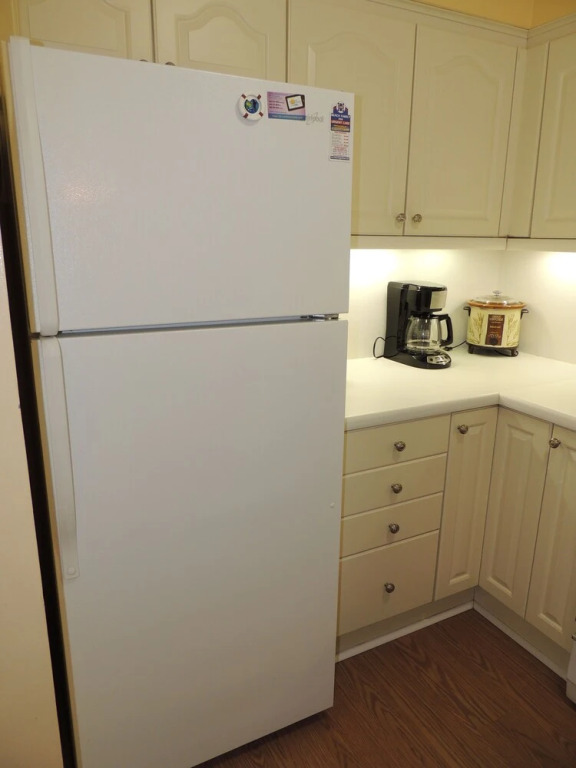 Laurel Court #308