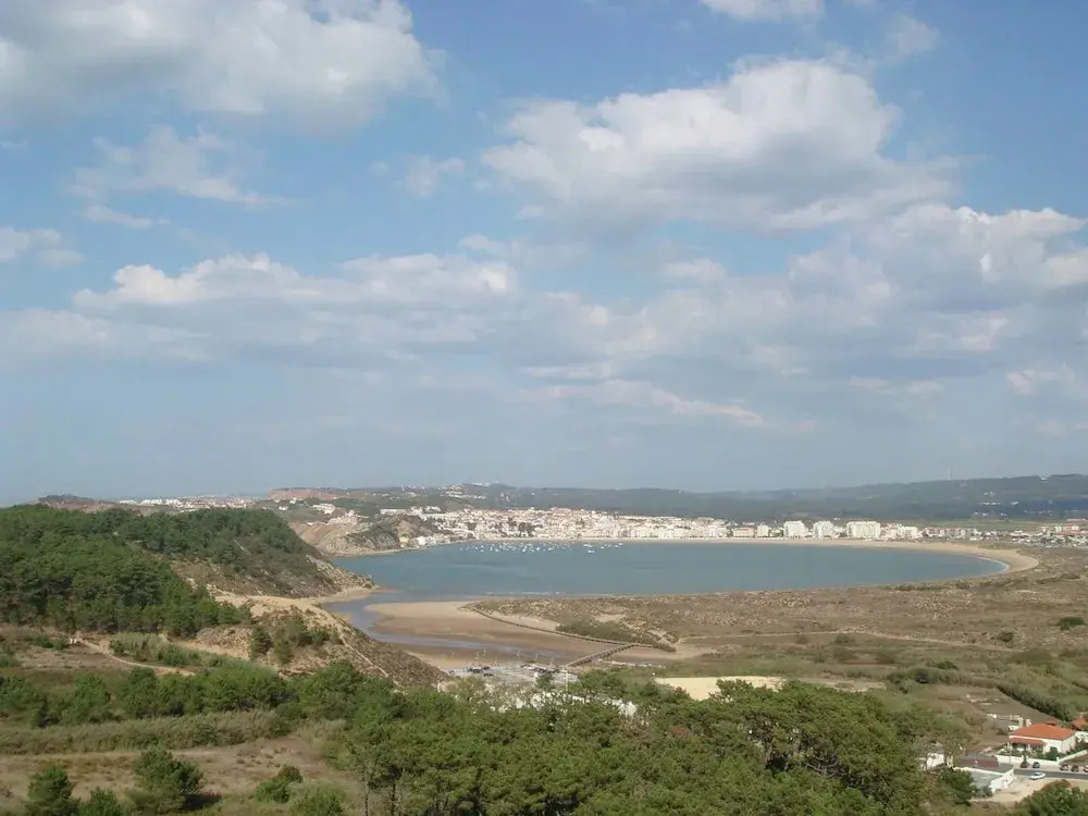 Modern Villa in Sao Martinho do Porto With Swimming Pool