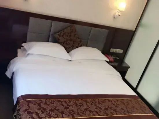 Shihezi Shengxing Business Hotel