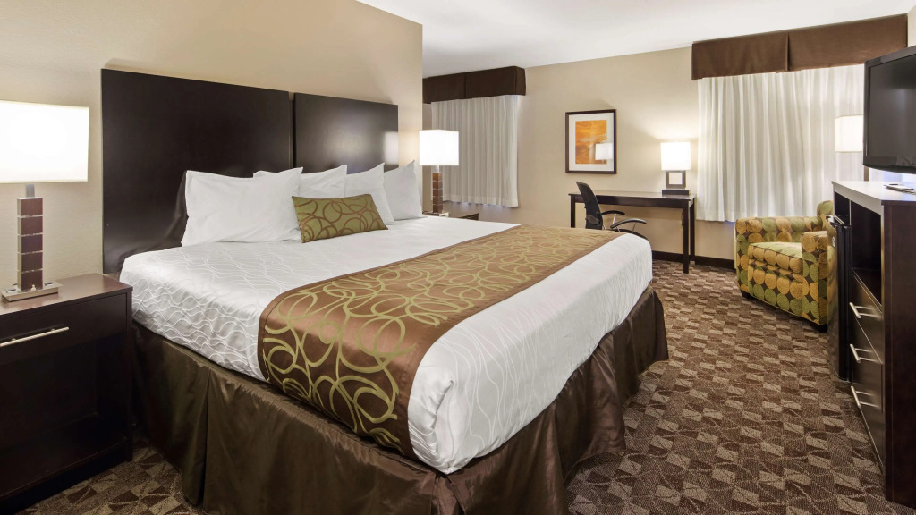 Best Western Plus Oak Mountain Inn