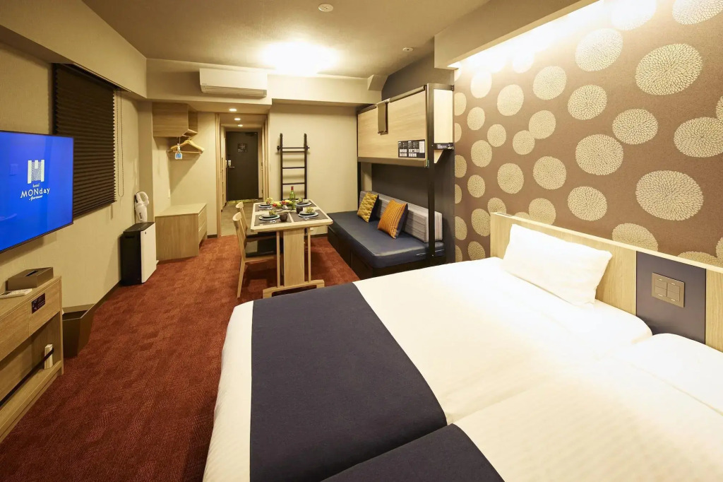 MONday Apart Premium Nihonbashi