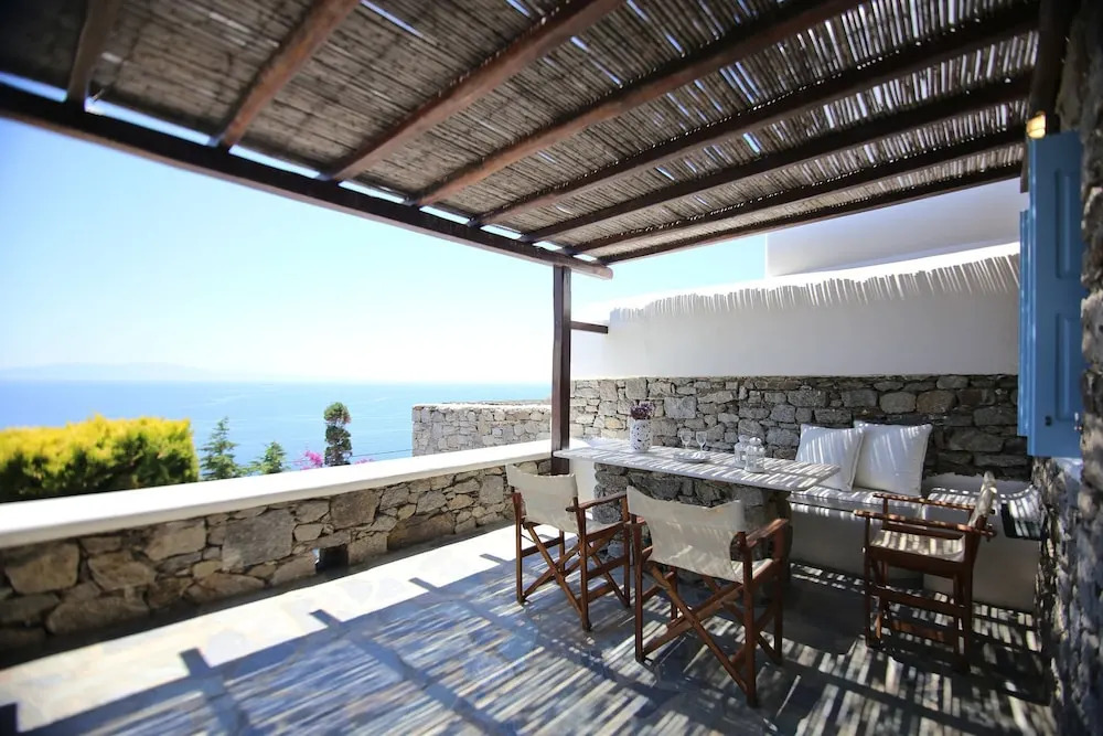 Villa Attalus 1