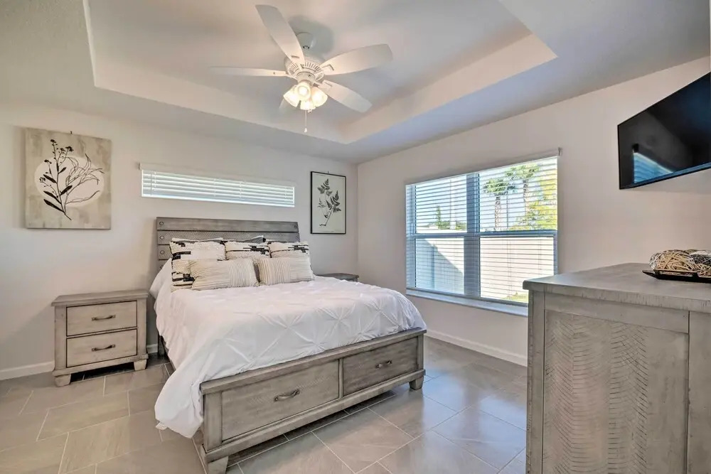 Home in The Villages: Golf Cart & Amenity Access
