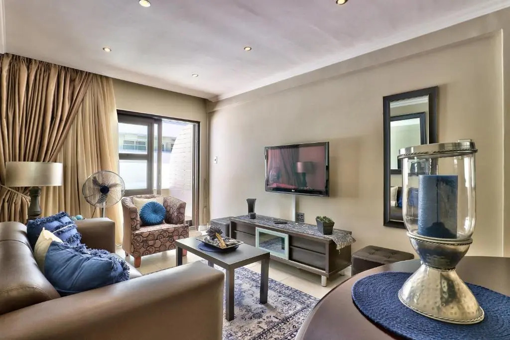 Bay Point Apartment on Beach Road