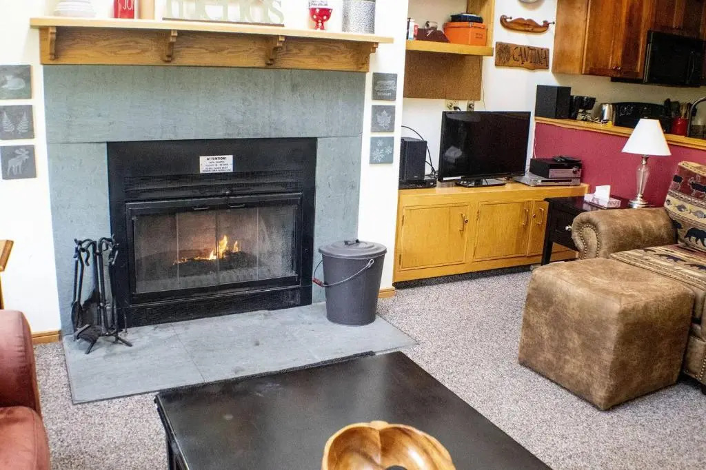 Premier Condo completely renovated Highridge C8