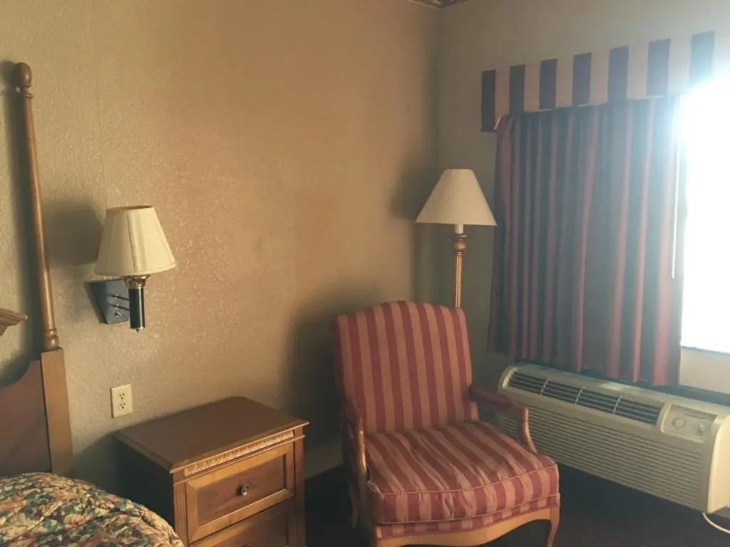 Day N Night Inn