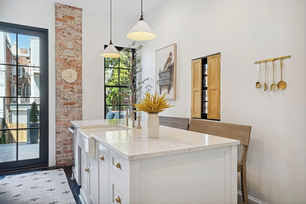 Boho Bliss Bloomingdale Plus Parking