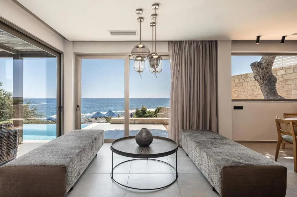 Kakkos Beach Hotel