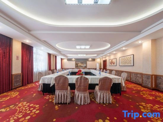 Ningxia Yellow River Golden Coast Garden Hotel