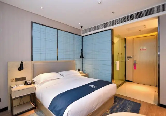 Echarm Hotel Kunming Henglong Plaza