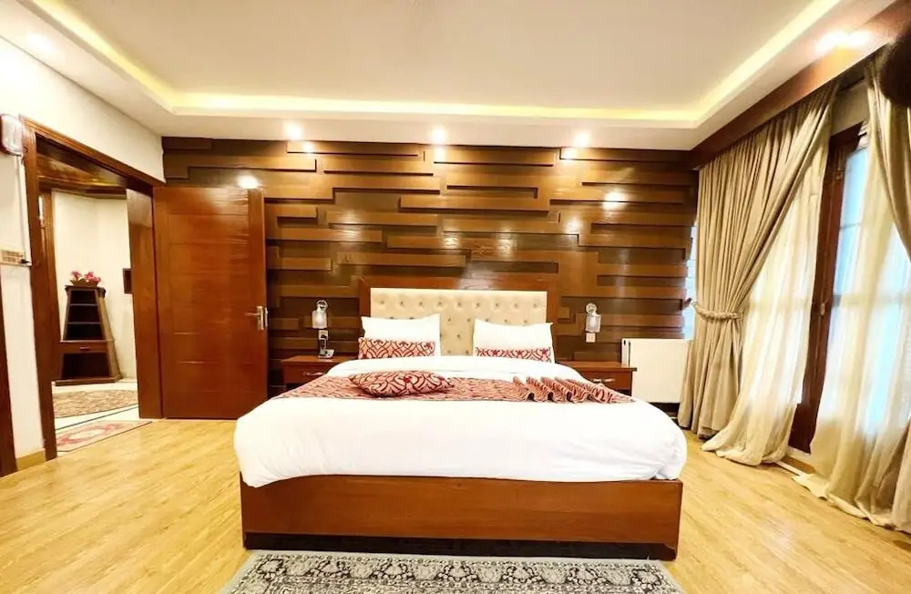 Punjab Hut Resorts