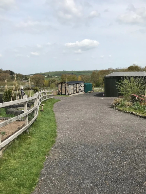 Greenacres Self Catering Railway Wagon-Glamping