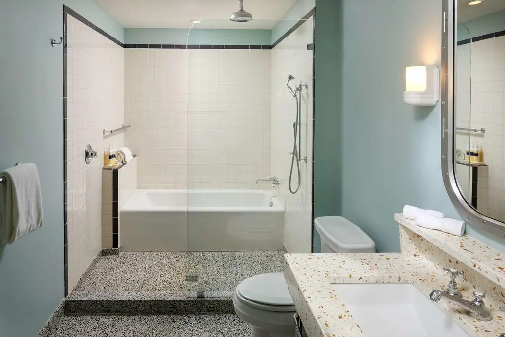 Курорт Andaz Miami Beach Resort & Spa