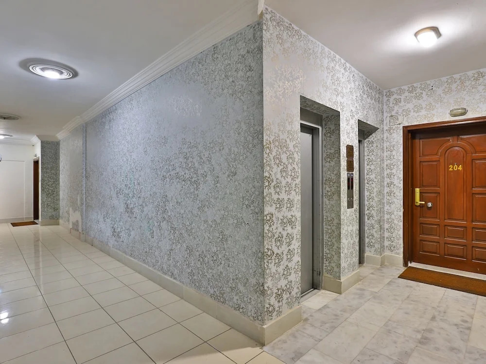 OYO 211 Mayar International Furnished Units 1