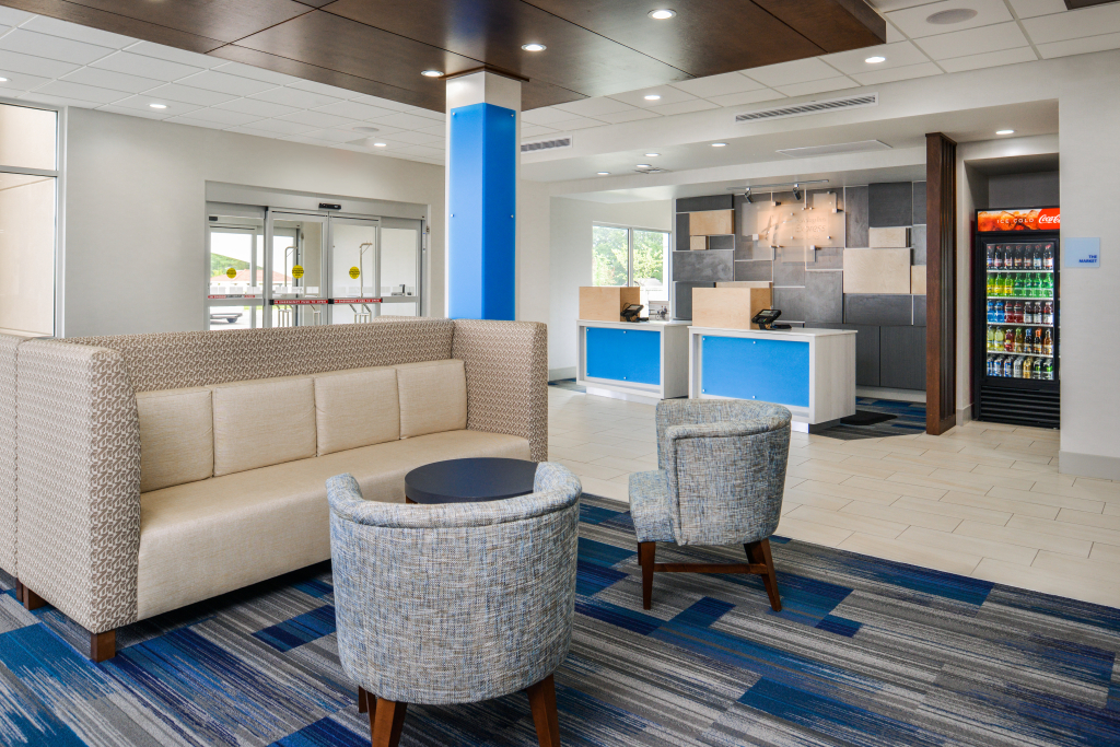 Holiday Inn Express & Suites - Siloam Springs by IHG