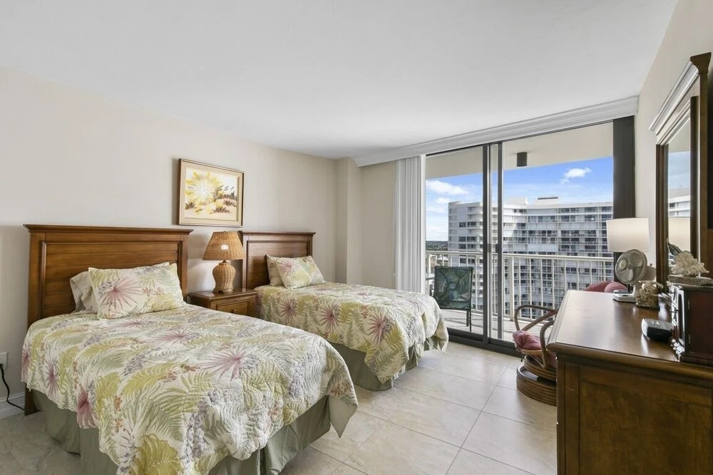 South Seas 3, 1607 Marco Island Vacation Rental 2 Bedroom Condo by Redawning