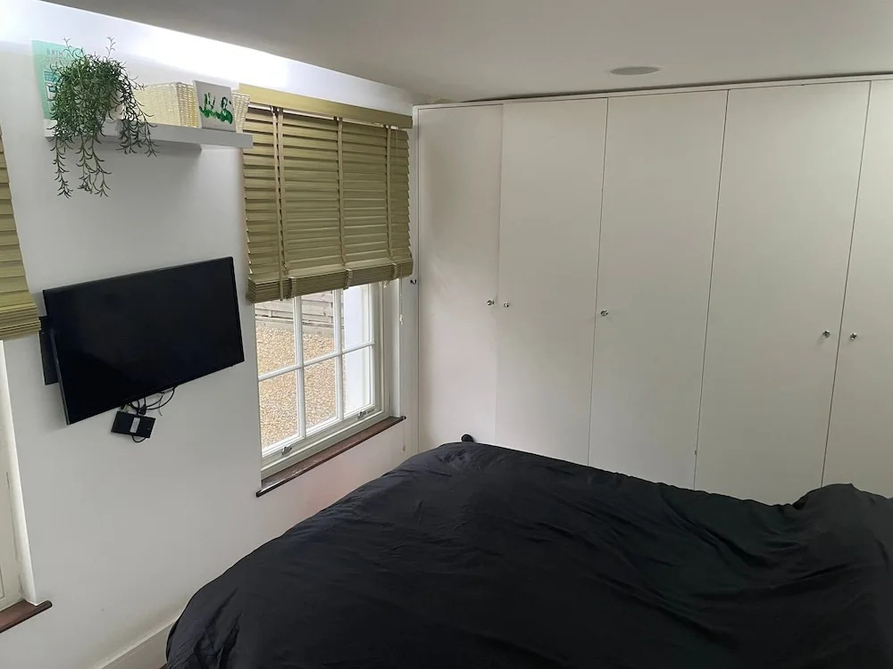 Lovely 2-bed Apartment in Brixton Central Location