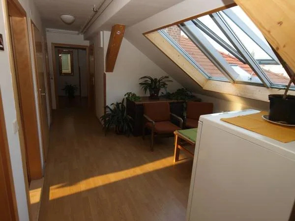 Church Pension Praha - Husuv Dum