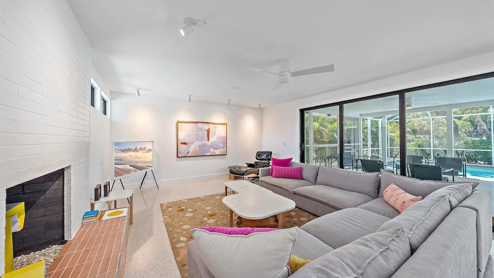 The Windward House 3 Bedroom Home by RedAwning