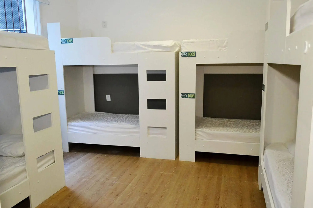 Botanic Hostel
