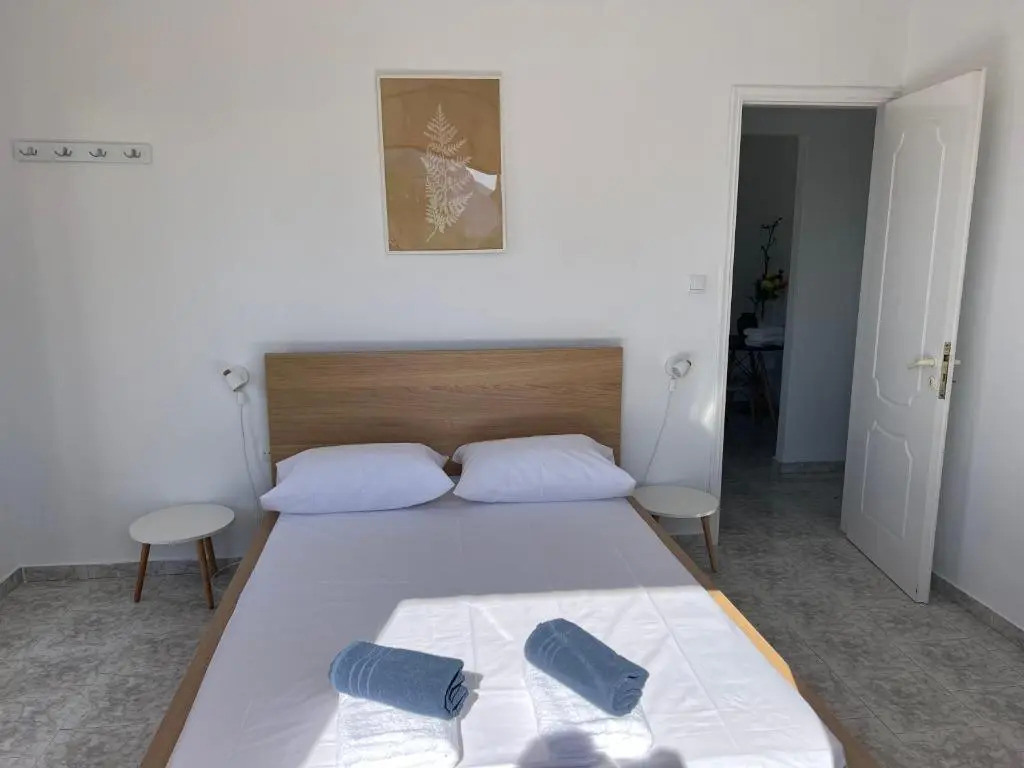 Nafpaktos PebBle Apartments in Marathias