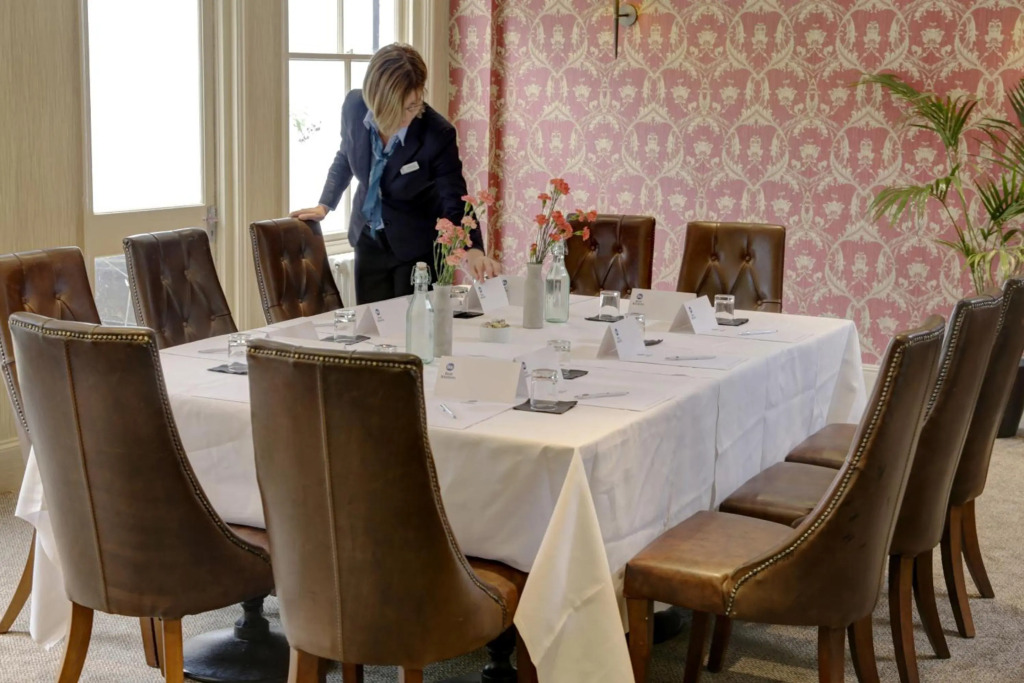 Uno Hotel Rose and Crown Tonbridge