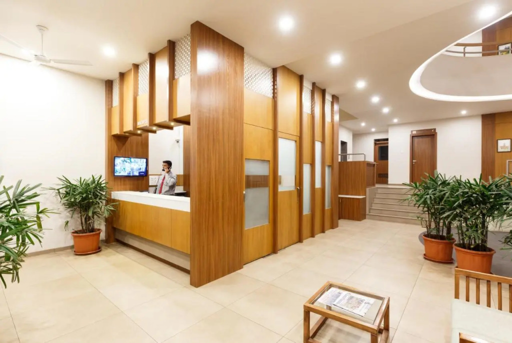 Hotel Classic Mid Town, Kolhapur NEAR MAHALAXMI TEMPLE
