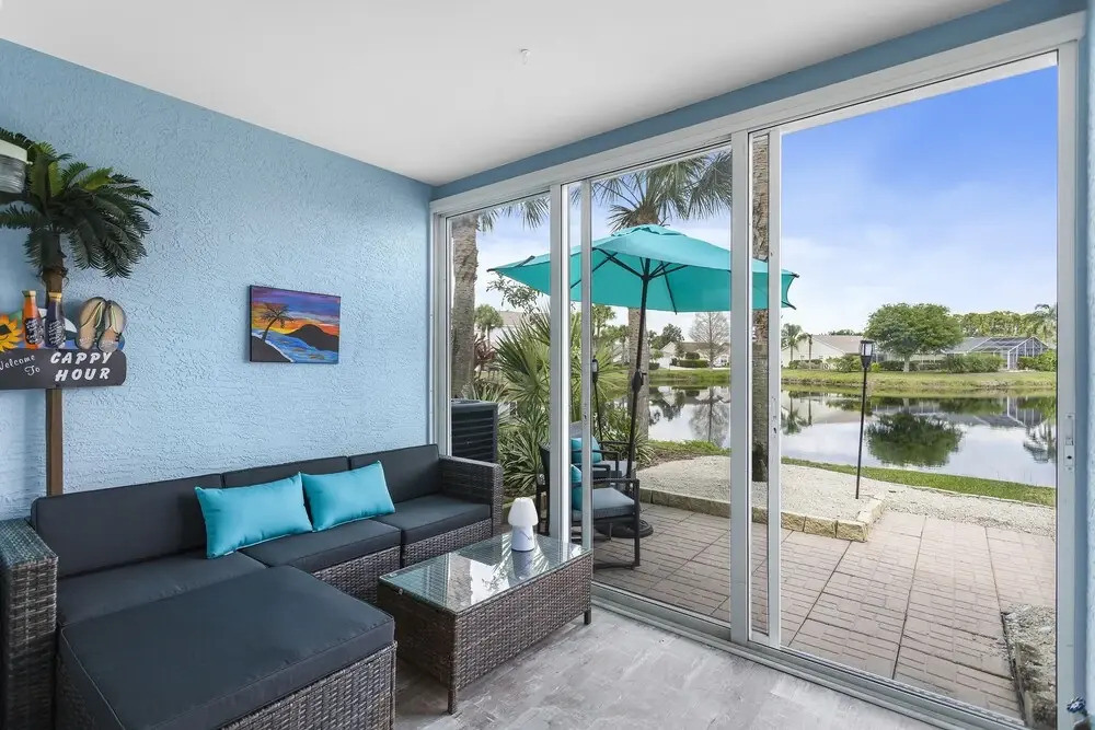 New To Market -townhome With 2 Master Suites Wifi Tennis Heated Community Pool Close To I-75 2 Bedroom Townhouse by RedAwning
