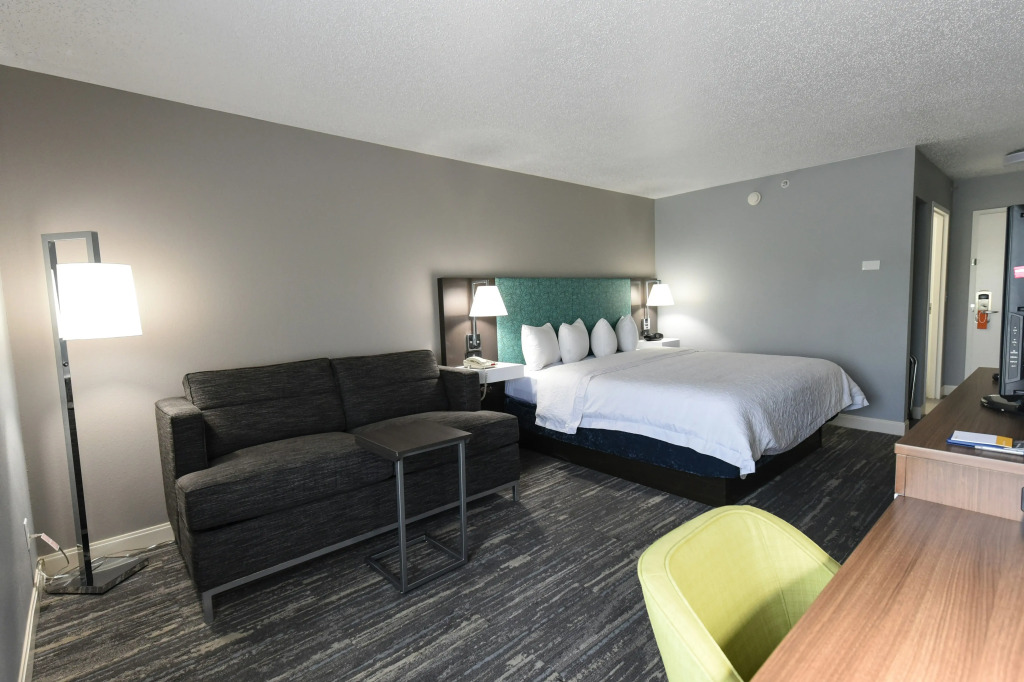 Hampton Inn Youngstown-North