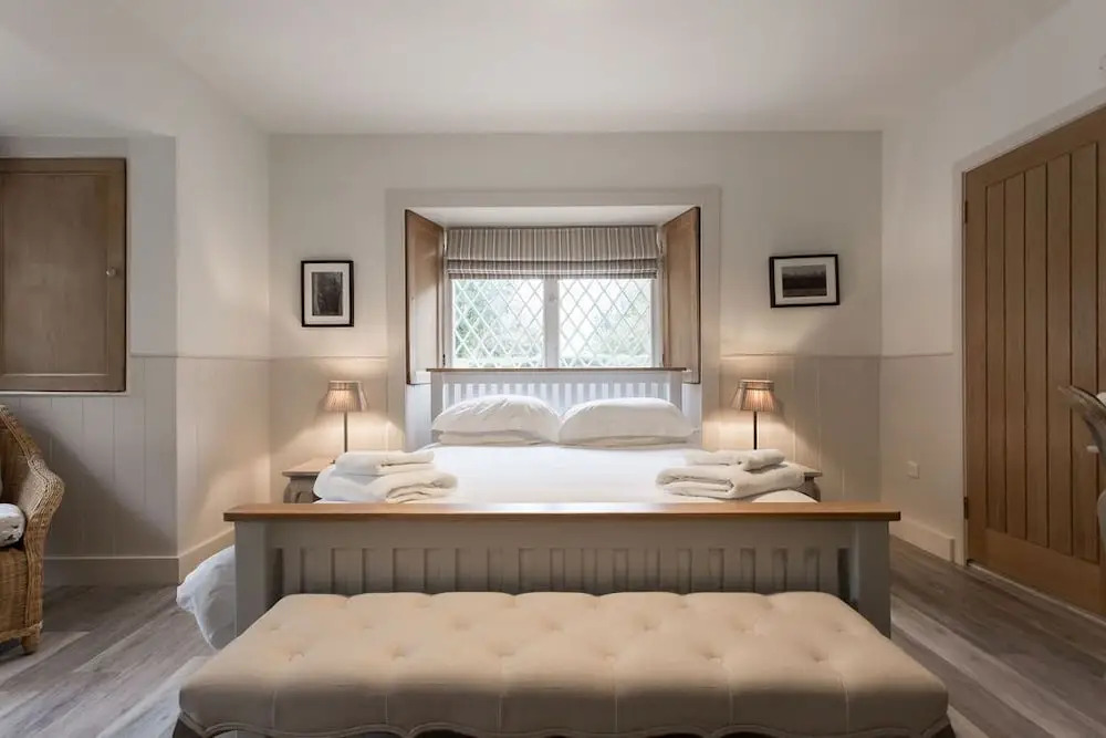 JOIVY Stunning 3 Bed Lodge With Gardens At Gilmerton House