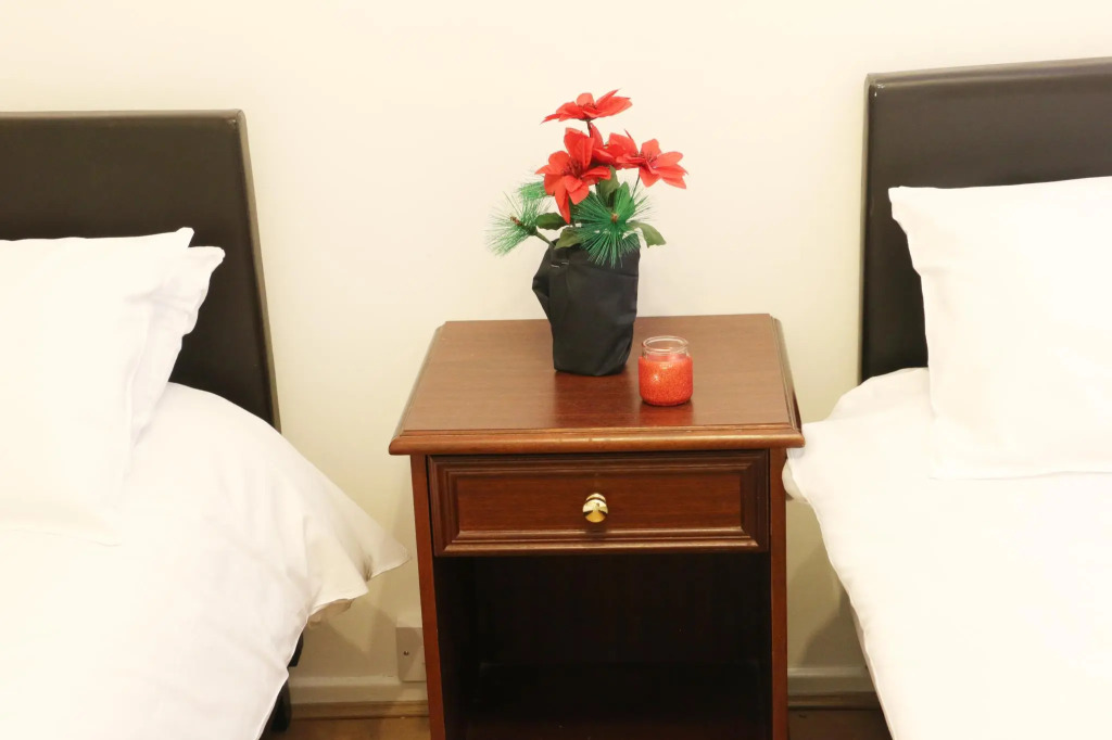 Iway Inn Hotel