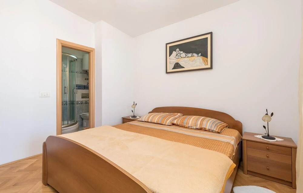 Awesome Home in Pag With Wifi and 3 Bedrooms