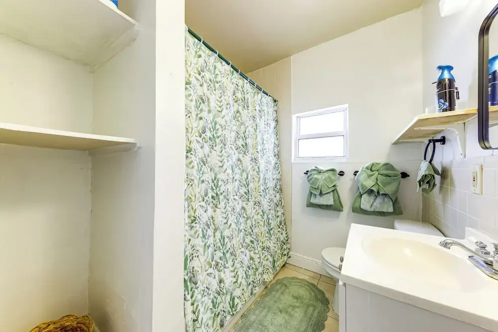 3 Mi to Beach: Pet-friendly Gem in Hollywood