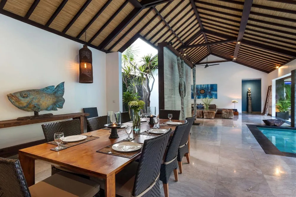 Bali Villa Near the Beach, 2080