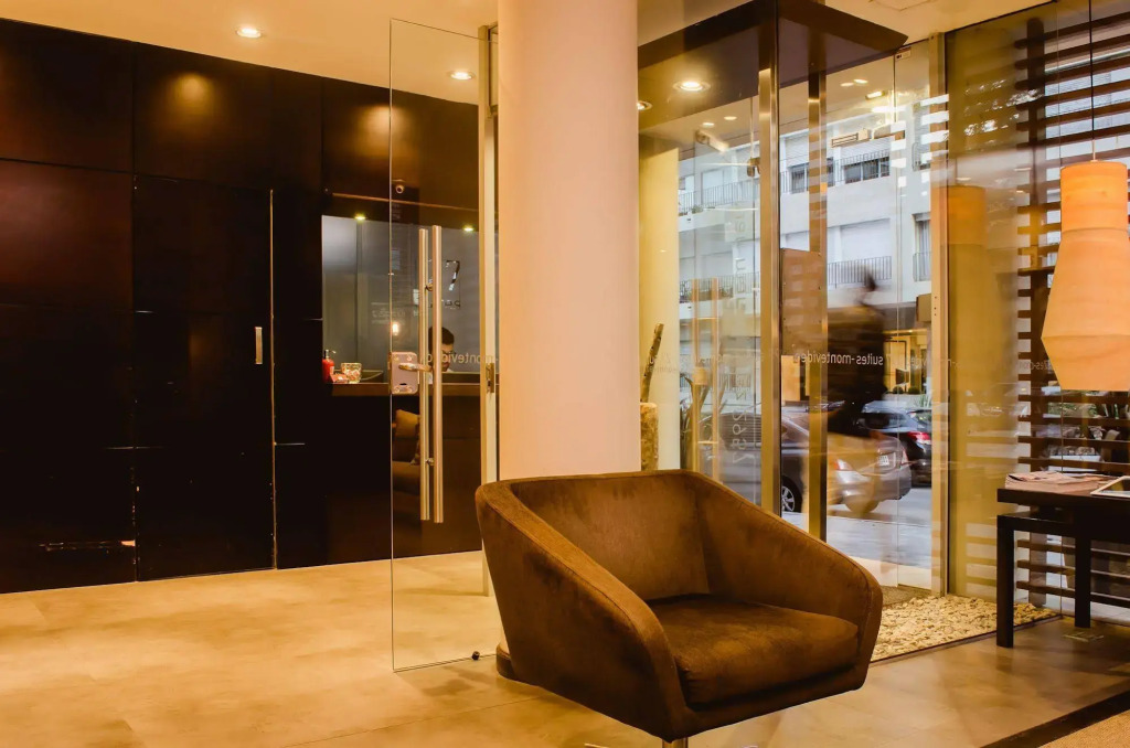 27 Suites Hotel