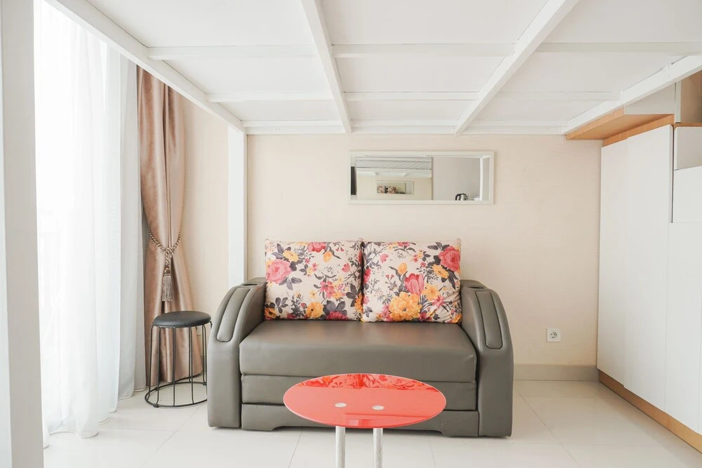 Fancy and Nice Studio Room Apartment at Nine Residence