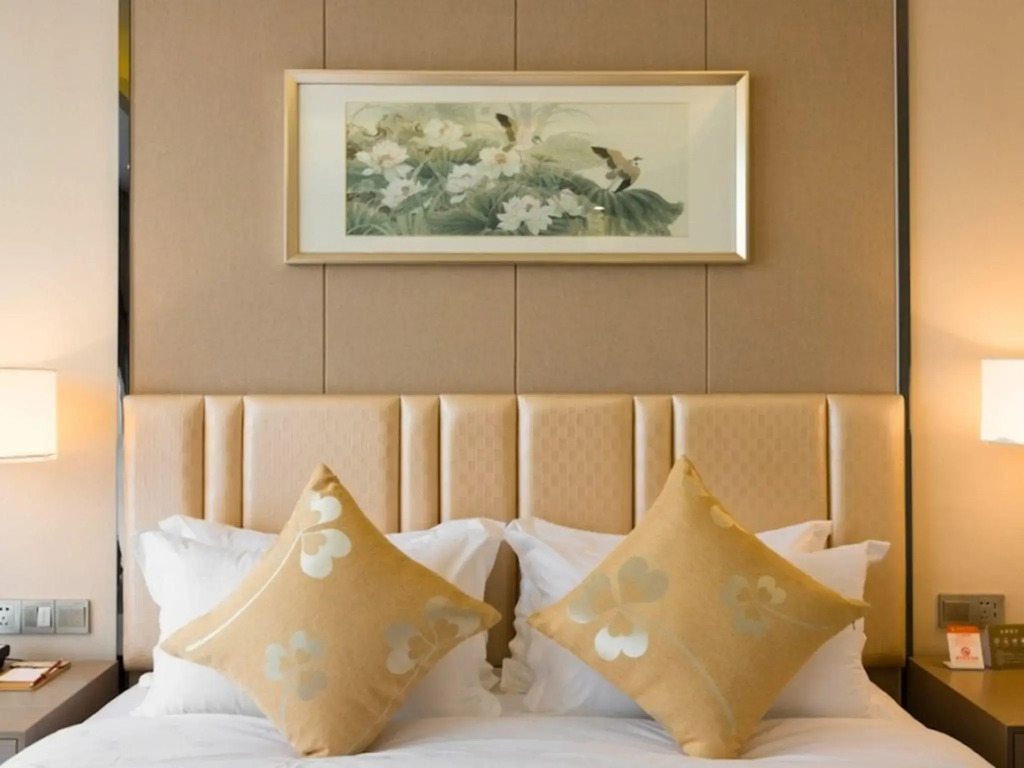 GreenTree Eastern Wuxi Xinwu District Jichang Road Hotel