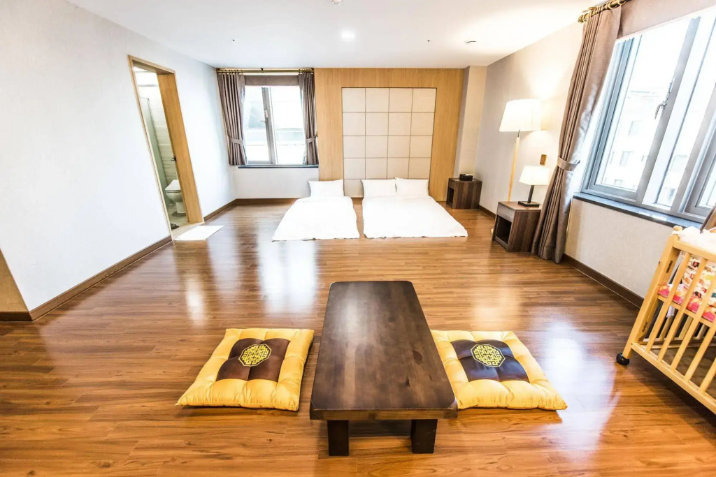 JS Hotel