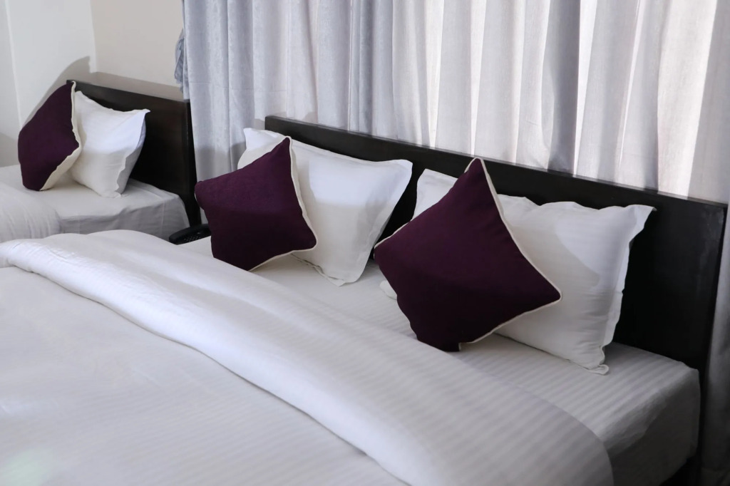 AUSFinn Hotel Metro Inn