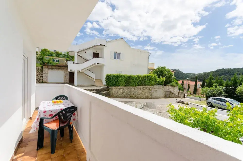Apartments Snjezana