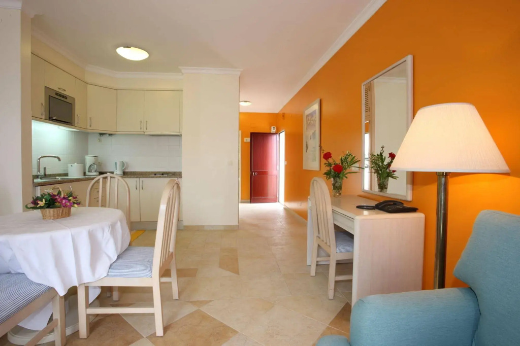 Canico Bay Apartments