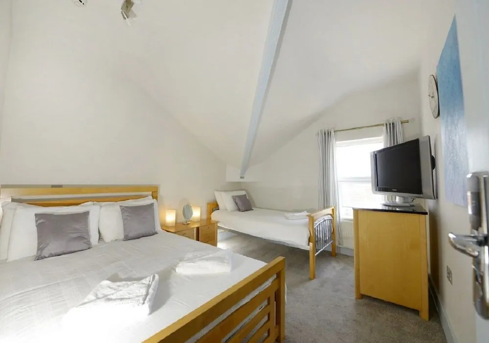 Southsea Rocks Hotel
